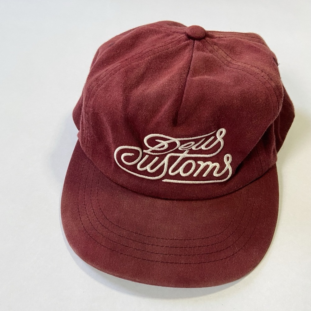 Deus Ex Machina Unstructured Cap